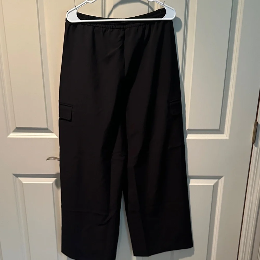 Athleta Cargo Black Pants - Picture 9 of 9